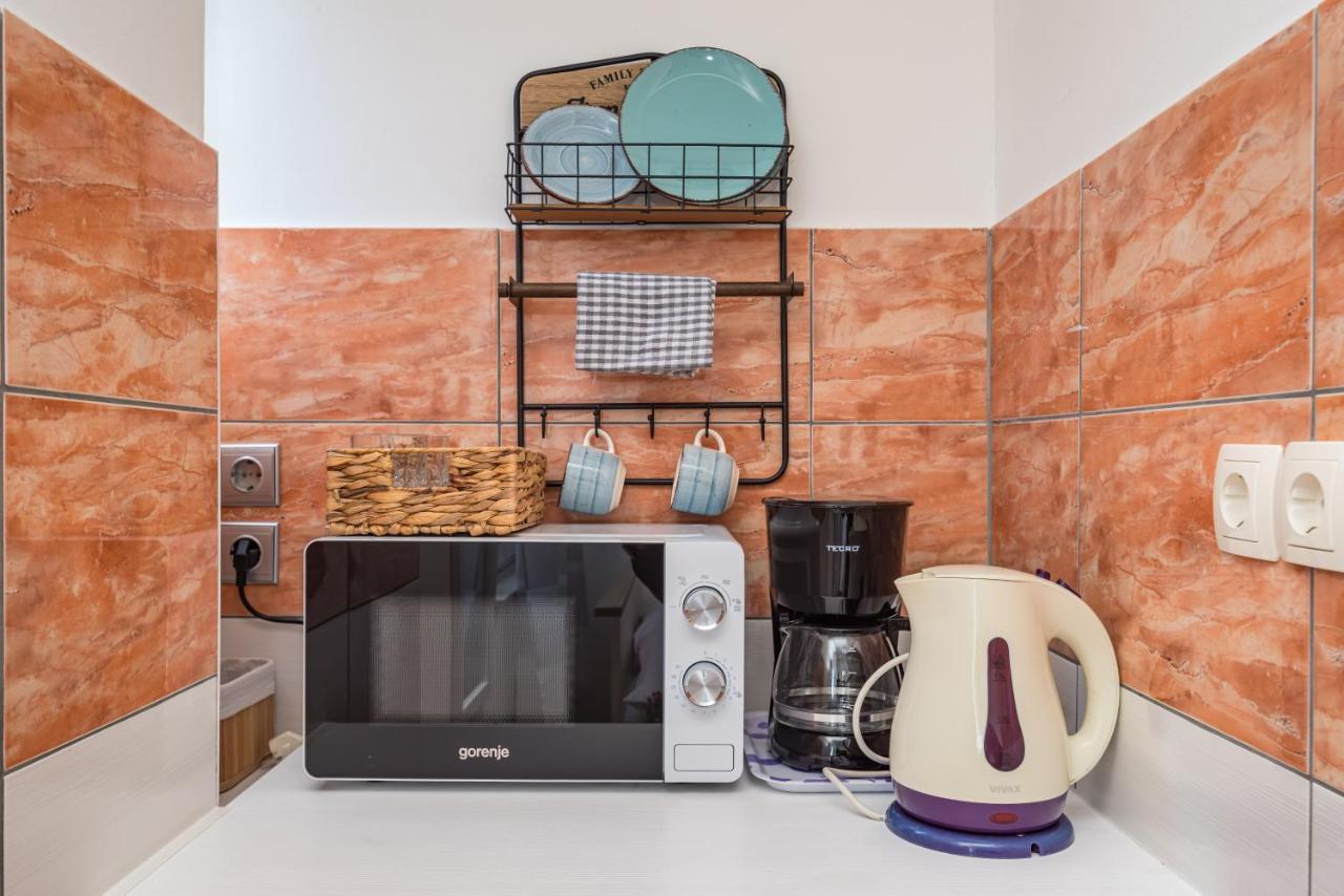 Studio And Rooms Zadar City Wall Екстериор снимка