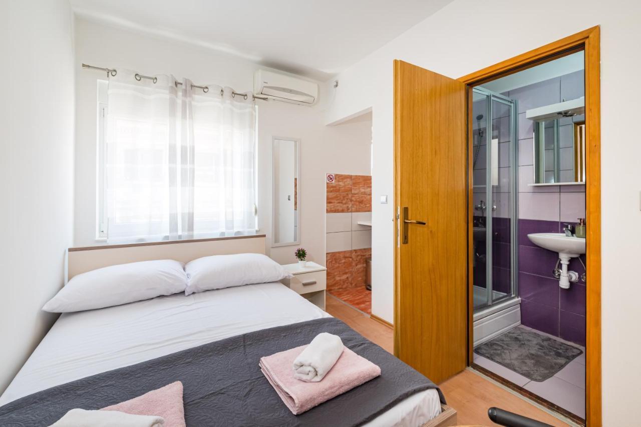Studio And Rooms Zadar City Wall Екстериор снимка